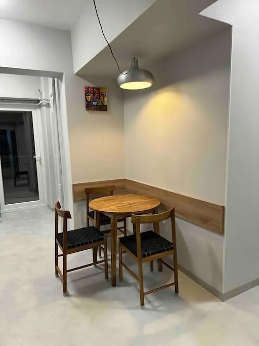 Daire Double Studio Near University Square - 2 Balconies Bükreş